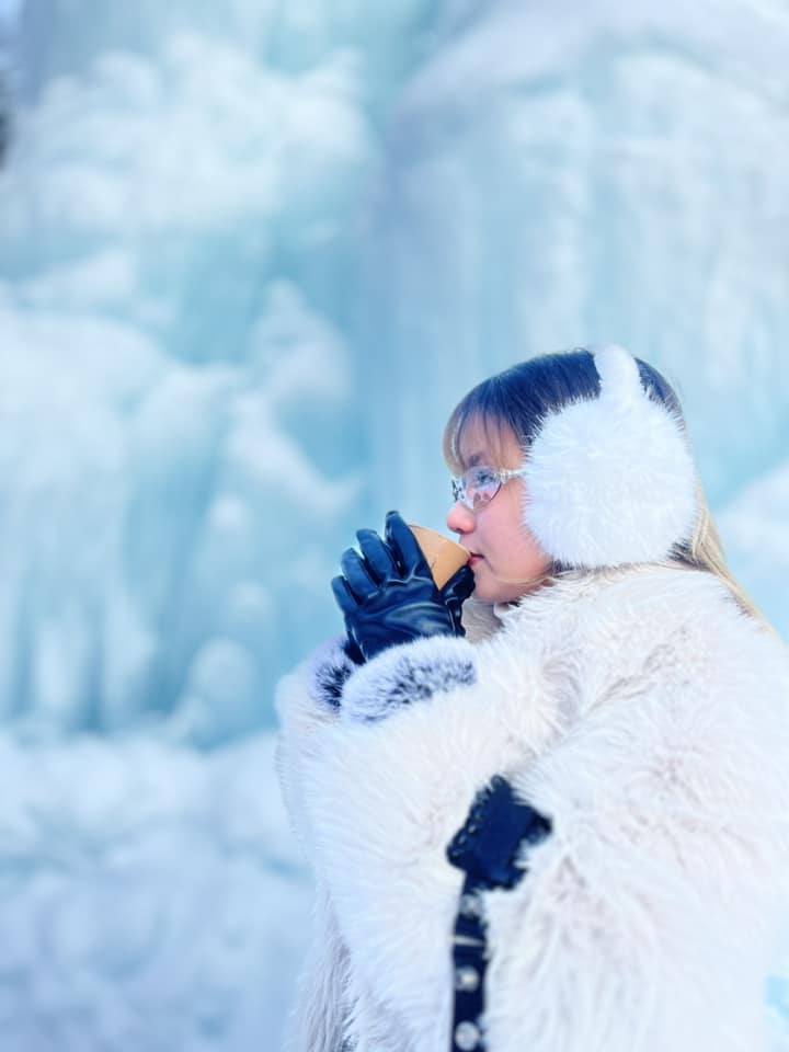 เทศกาลน้ำแข็งทะเลสาบชิโคสึ Lake Shikotsu Ice Festival จองตั๋วออนไลน์ล่วงหน้า