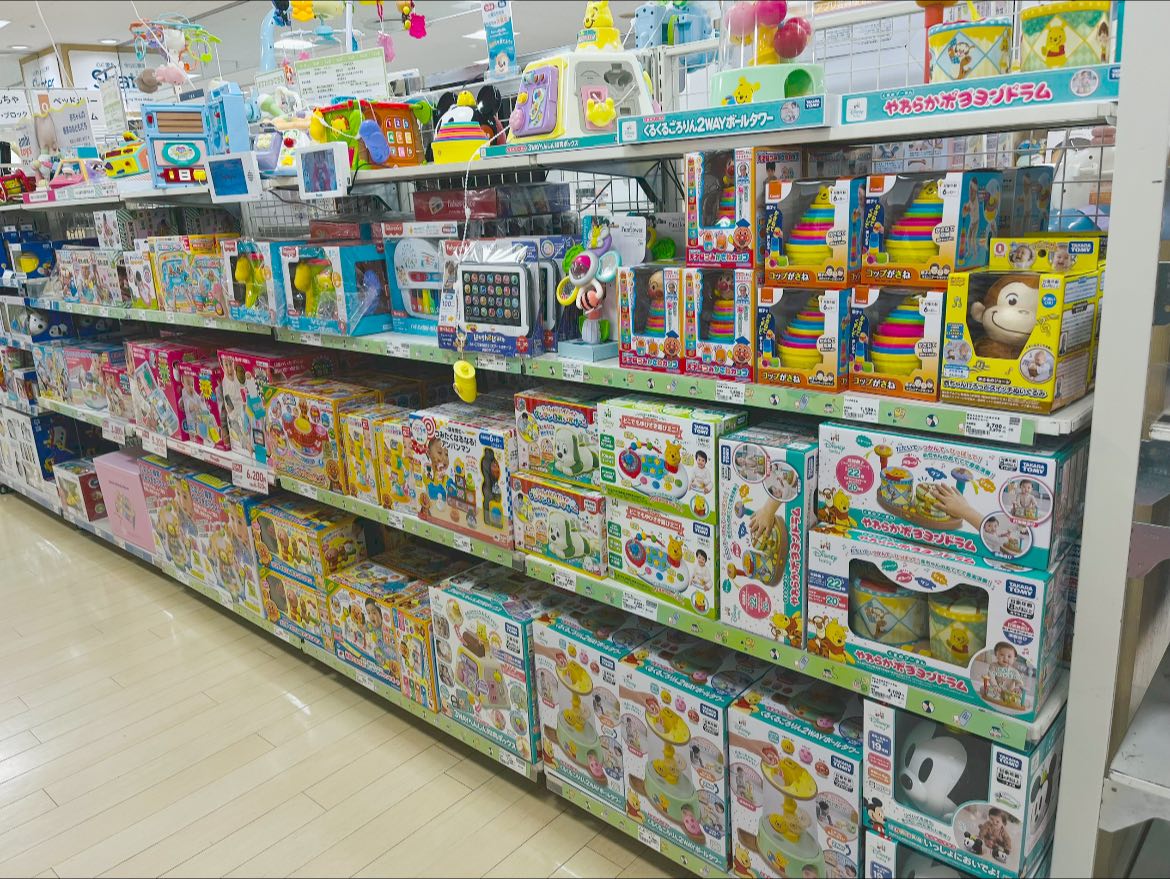 ร้านของใช้เด็ก Akachan Honpo