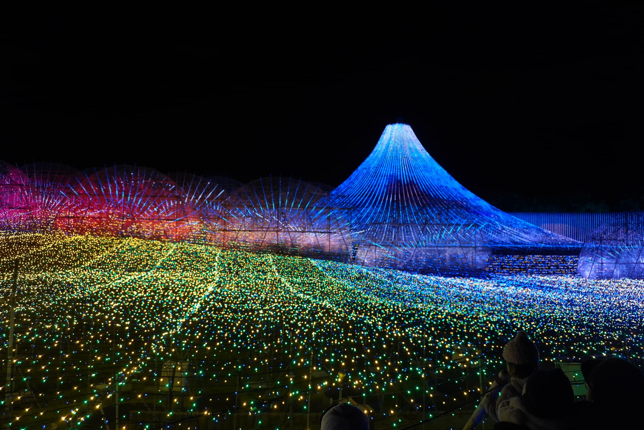 รีวิว Nabana no Sato เที่ยวสวนดอกไม้ ชมงานไฟอลังการ "ภูเขาไฟฟูจิ" | ตั๋วเท่าไหร่? เดินทางยังไง?