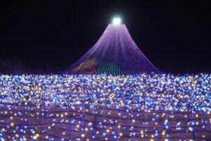 รีวิว Nabana no Sato เที่ยวสวนดอกไม้ ชมงานไฟอลังการ "ภูเขาไฟฟูจิ" | ตั๋วเท่าไหร่? เดินทางยังไง?