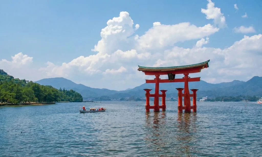 ศาลเจ้าอิตสึกุชิมะ