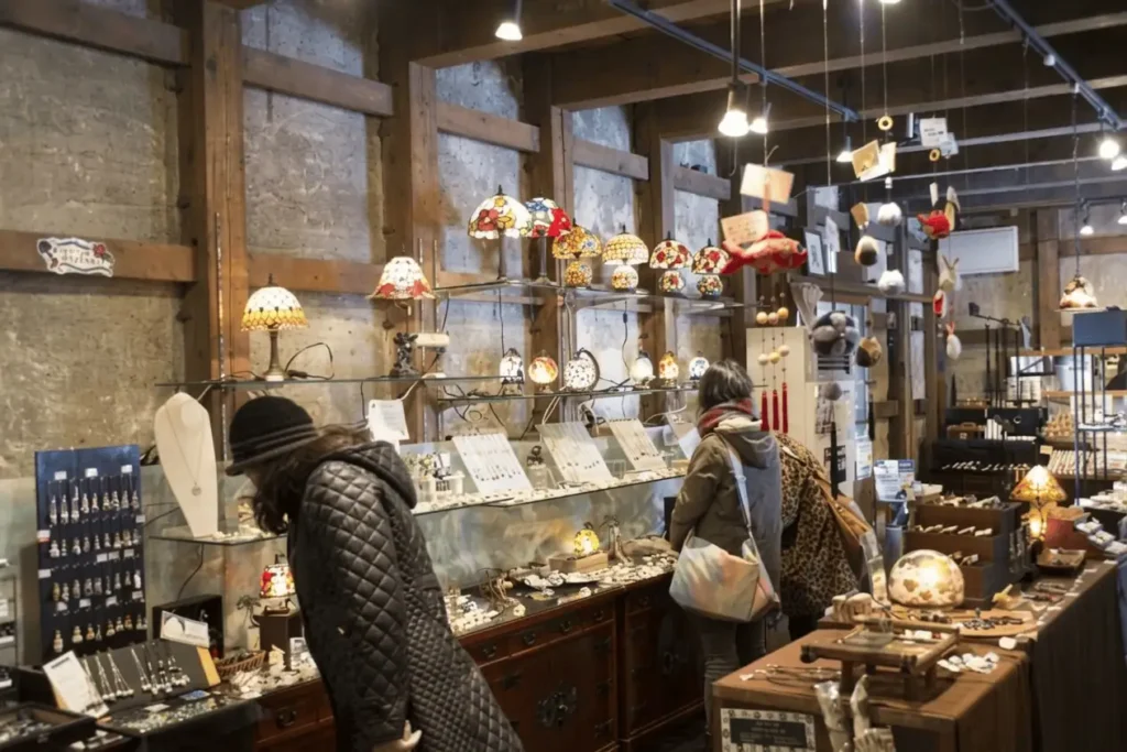 ถนนโอตารุ ซาไกมาจิ (Otaru Sakaimachi Street)