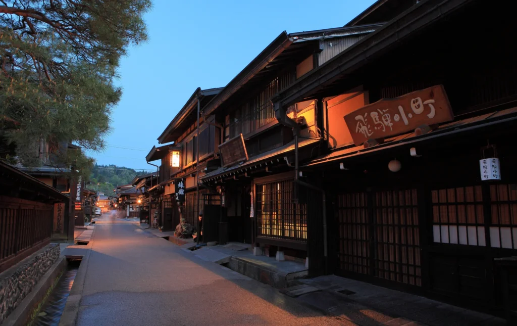 ทาคายามะ (Takayama)