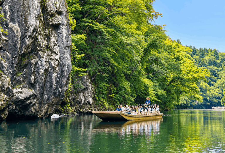 Geibikei Gorge เกบิเคย์ หุบเขาสวยแห่งอิวาเตะ ล่องเรือชมธรรมชาติแบบญี่ปุ่น